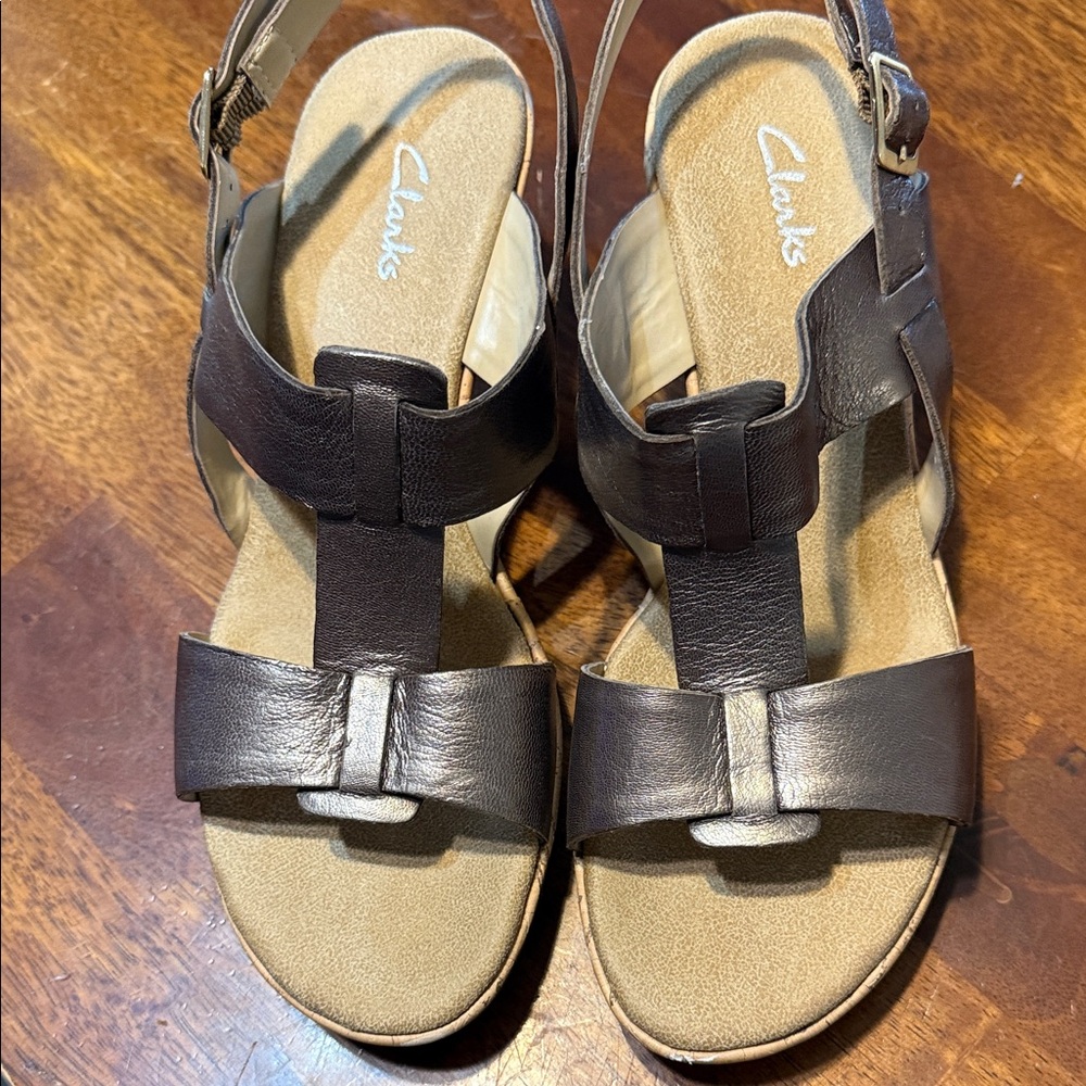 Clarks Women's Dark Brown Leather Sandals